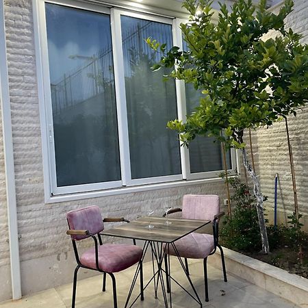 Gold Apartament Vlorë Esterno foto